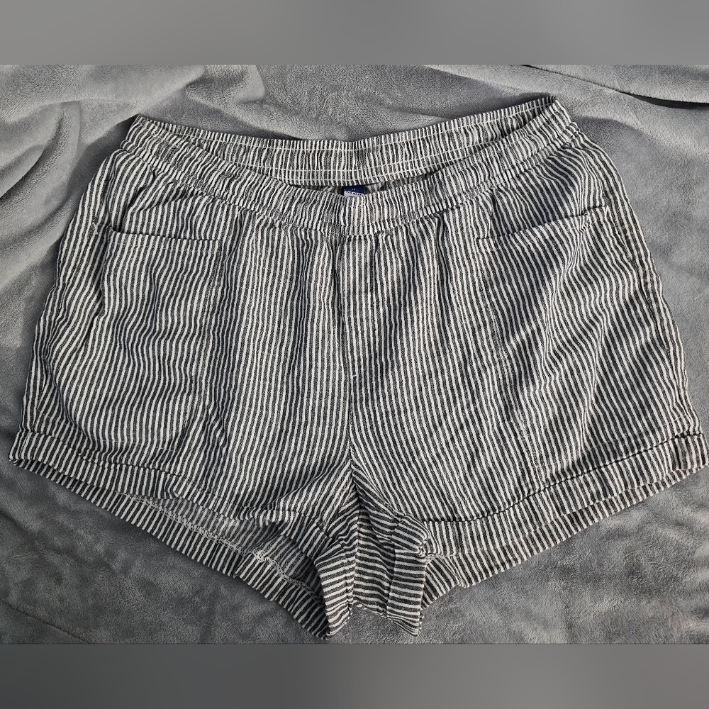 Old Navy - Women's High-Rise Striped Linen-Blend Shorts - 2X
